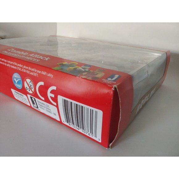 21 Piece Set Roblox Zombie Attack Large Action Figure Playset Age 6+ - Picture 2 of 10